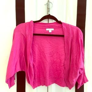 New York and Company shrug